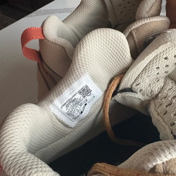 Merrell Tan and Cream Hiking Boots - Picture 5 of 5